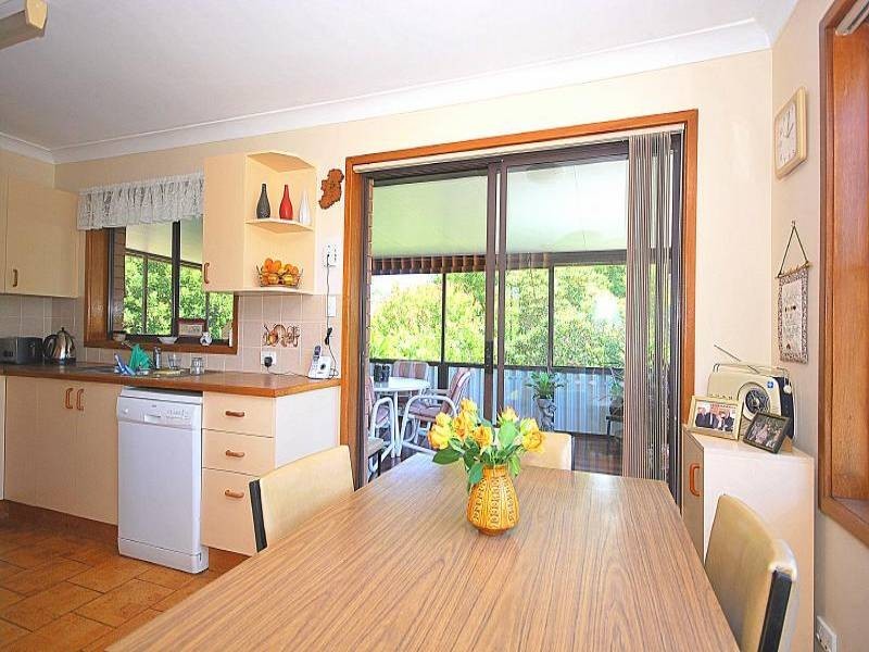 75 Malison Street, Wyoming NSW 2250