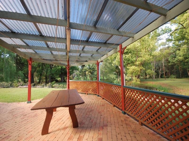 Lisarow NSW 2250
