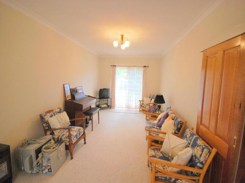 16 Delaware St, Niagara Park NSW 2250