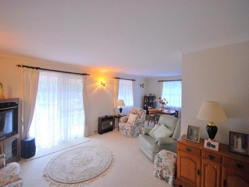 16 Delaware St, Niagara Park NSW 2250