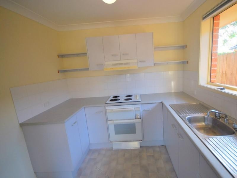 12a Stacey Close, Kariong NSW 2250