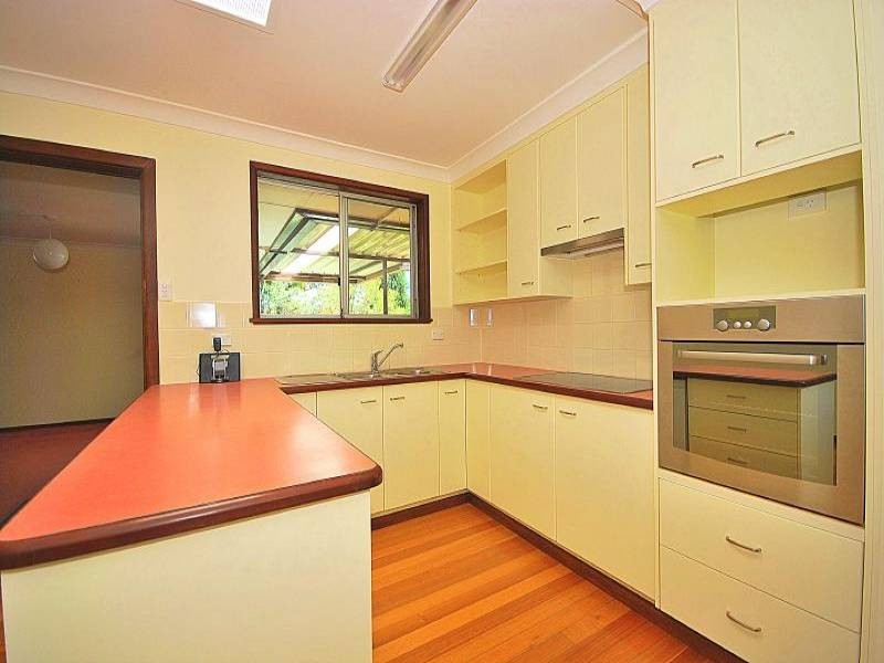 35 Elizabeth Street, Wyoming NSW 2250