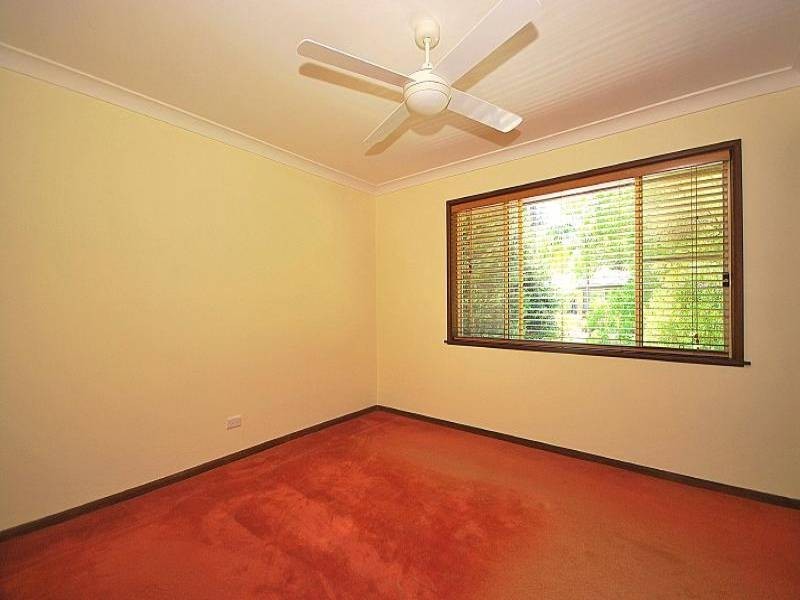 35 Elizabeth Street, Wyoming NSW 2250