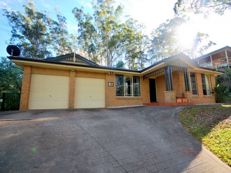 82 Chamberlain Road, Wyoming NSW 2250