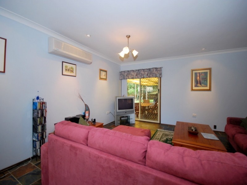 82 Chamberlain Road, Wyoming NSW 2250