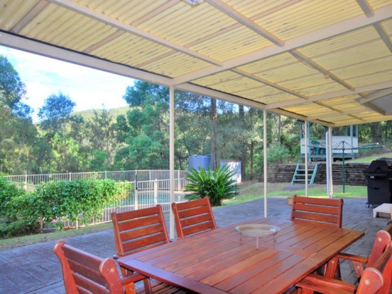 82 Chamberlain Road, Wyoming NSW 2250