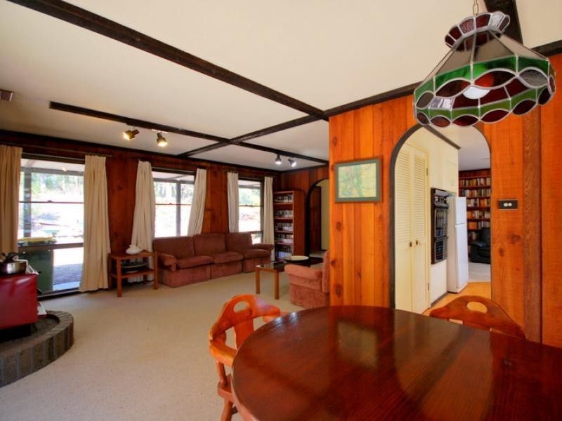 240 Brush Road, Ourimbah NSW 2258