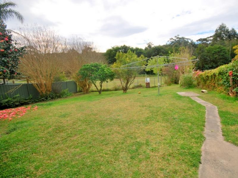 63 Dalton Street, Wyoming NSW 2250