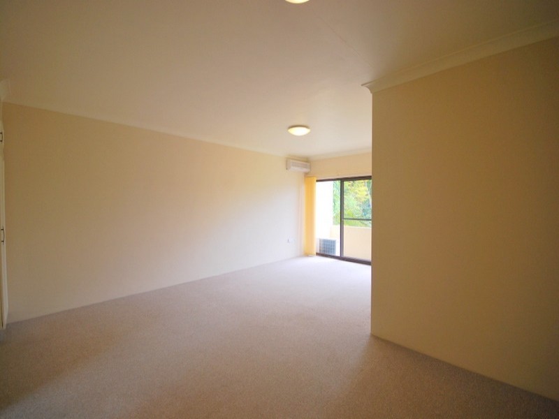 4/57 Holden Street, Gosford NSW 2250