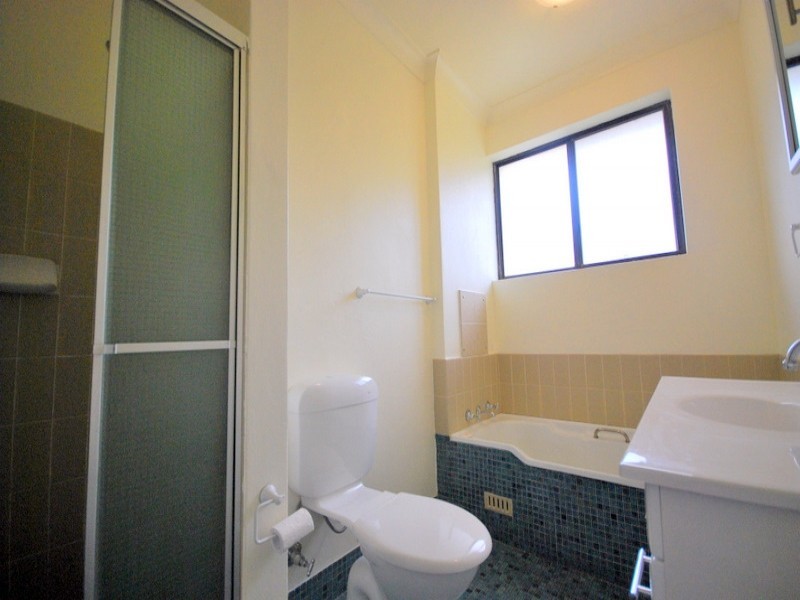 4/57 Holden Street, Gosford NSW 2250