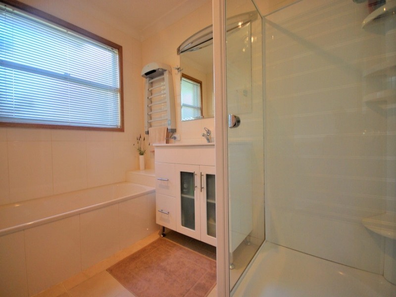 74 Malison Street, Wyoming NSW 2250