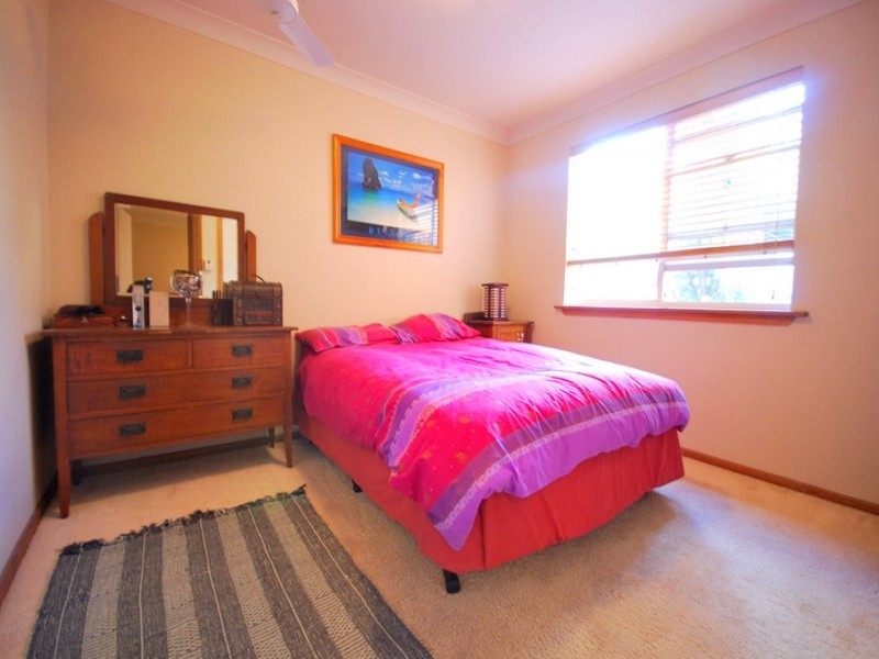 74 Malison Street, Wyoming NSW 2250