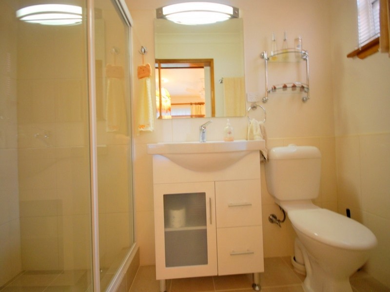 74 Malison Street, Wyoming NSW 2250