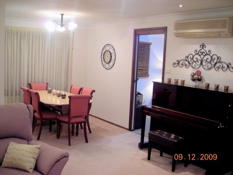 31 Fragar Ave, Wyoming NSW 2250