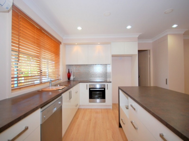 1 Karoom St, Kariong NSW 2250
