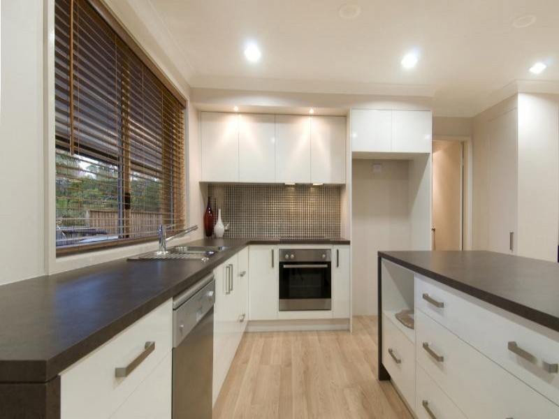 1 Karoom St, Kariong NSW 2250