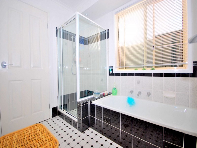 11 Jackson Street, Kariong NSW 2250