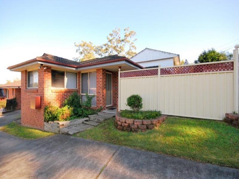 1/9 Thornely Street, Wyoming NSW 2250