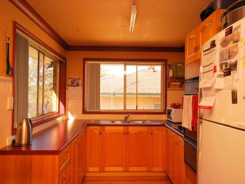 1/9 Thornely Street, Wyoming NSW 2250