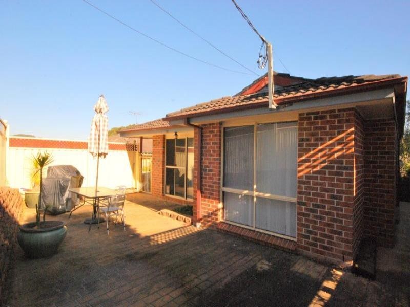 1/9 Thornely Street, Wyoming NSW 2250