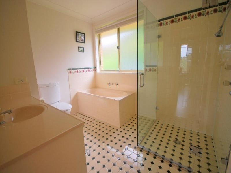 68 Deane Street, Narara NSW 2250