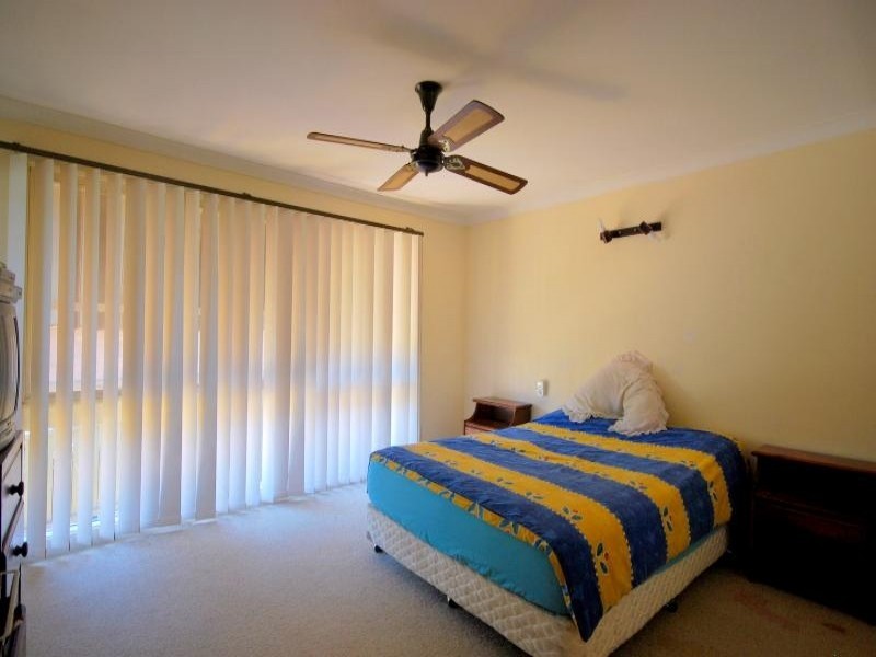 20 Angus Ave, Wyoming NSW 2250