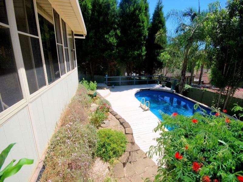 3 Leech Close, Narara NSW 2250