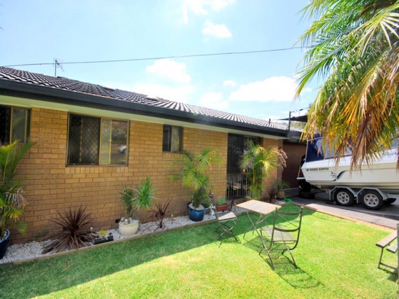 58 Wendy Drive, Point Clare NSW 2250