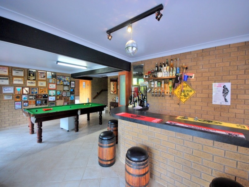 58 Wendy Drive, Point Clare NSW 2250