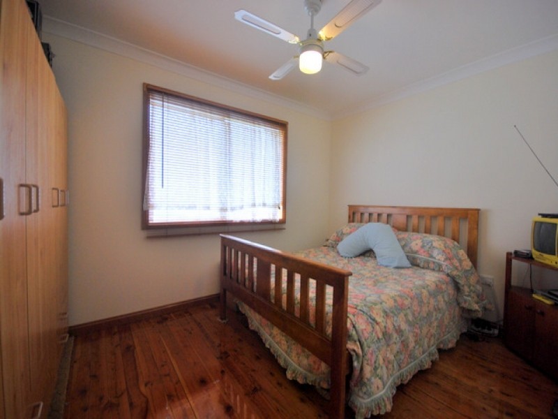 3 Lemontree Close, Wyoming NSW 2250