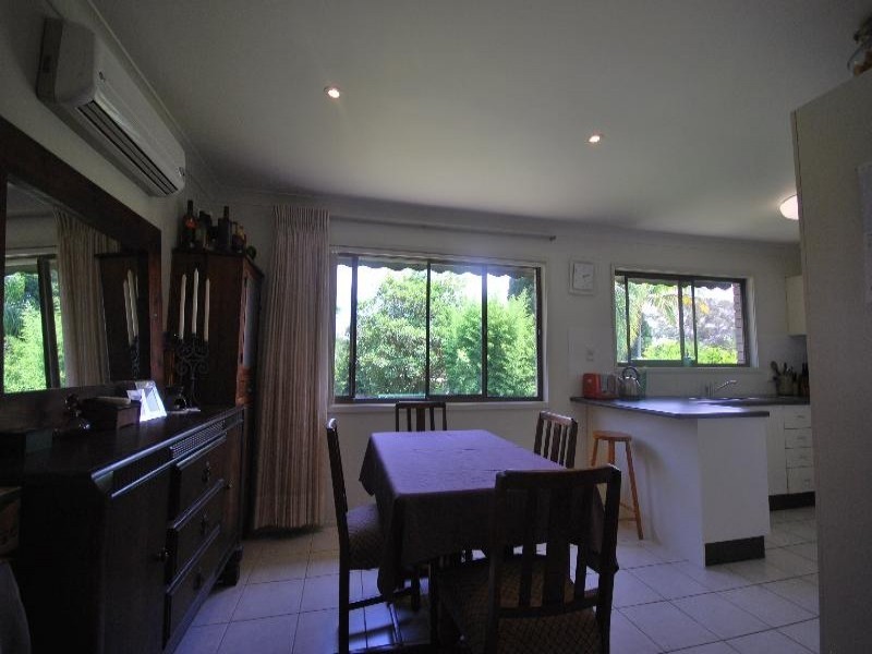 28 Walker Road, Wyoming NSW 2250