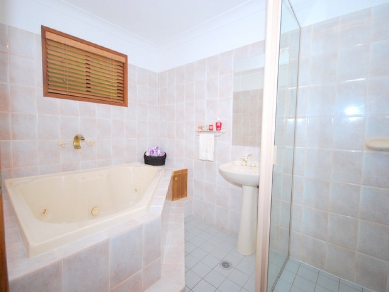 5 Dior Close, Niagara Park NSW 2250