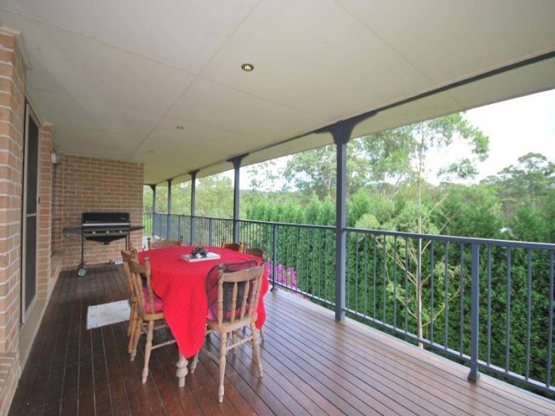 42 Pineridge Close, Lisarow NSW 2250