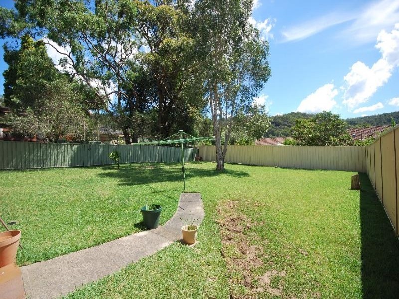 19 Sunnyside Avenue, Point Clare NSW 2250