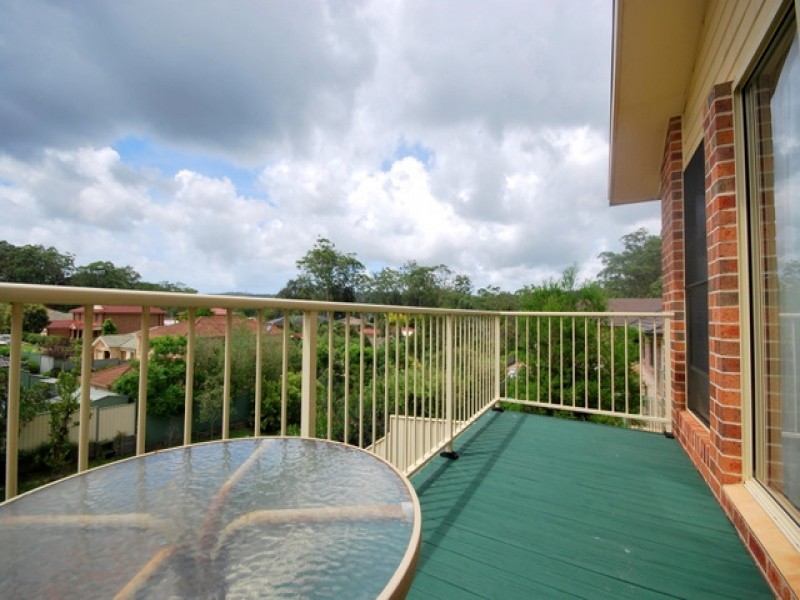 45 Cambourn Drive, Lisarow NSW 2250