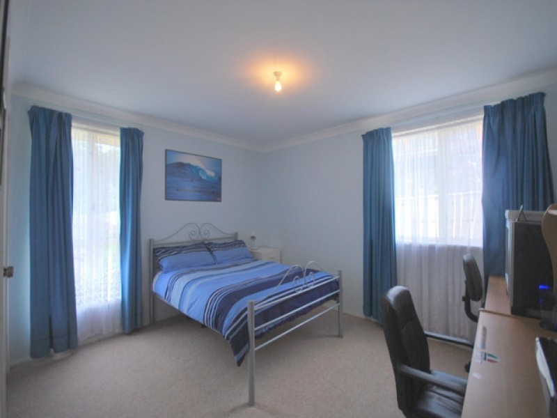 45 Cambourn Drive, Lisarow NSW 2250