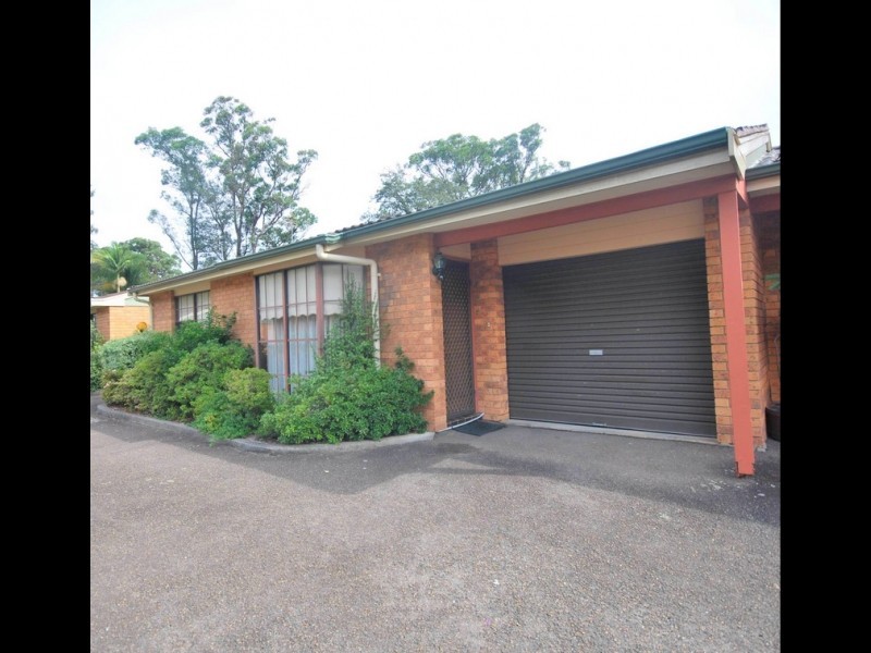 4/14 Compton Street, North Gosford NSW 2250