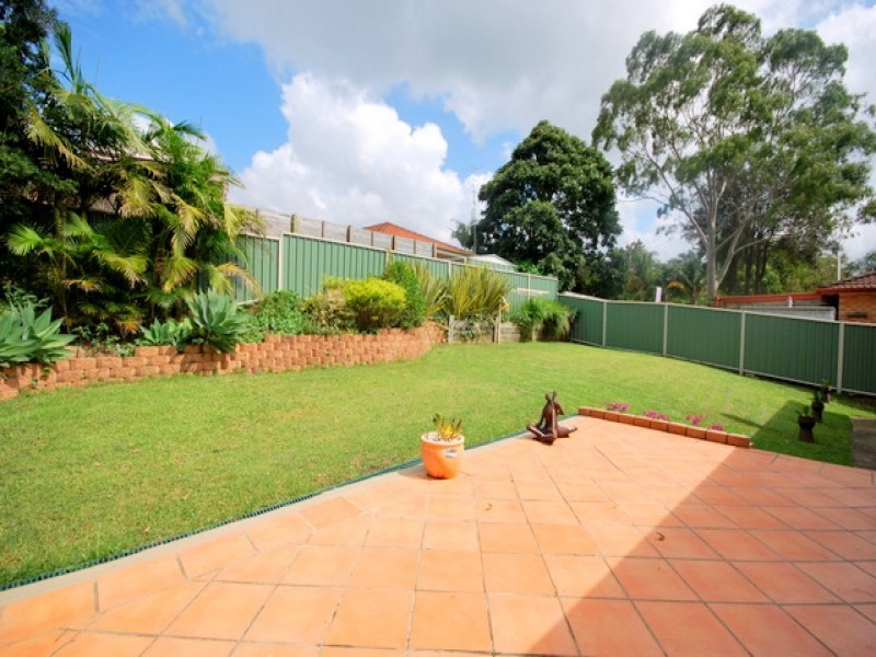 18 Barkala Street, Lisarow NSW 2250