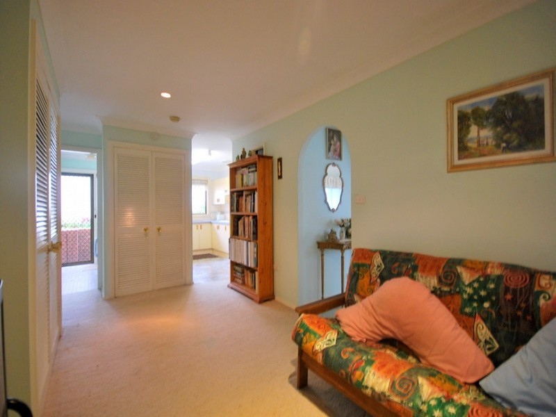 4 Ryton Place, Wyoming NSW 2250