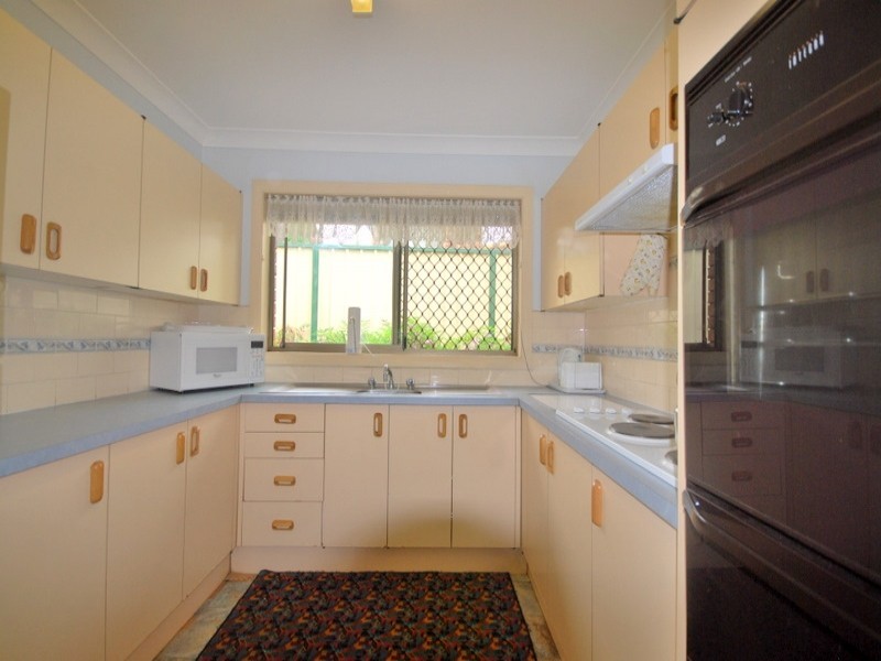 4 Ryton Place, Wyoming NSW 2250