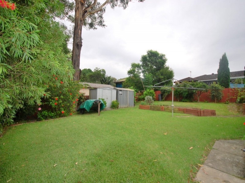 4 Ryton Place, Wyoming NSW 2250