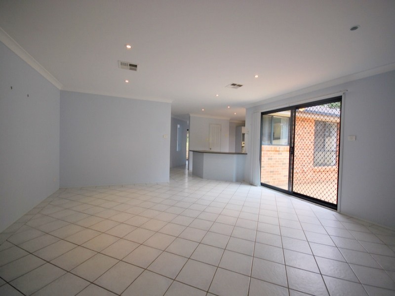 24 Geoffrey Joseph Close, Kariong NSW 2250