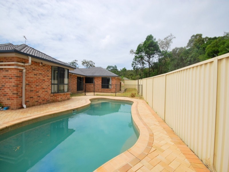 24 Geoffrey Joseph Close, Kariong NSW 2250