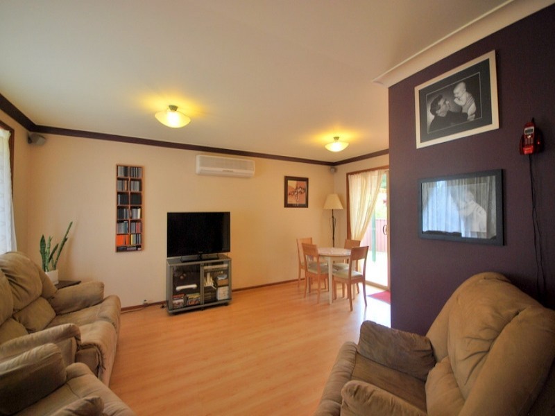 2/34 Casey Crescent, Kariong NSW 2250