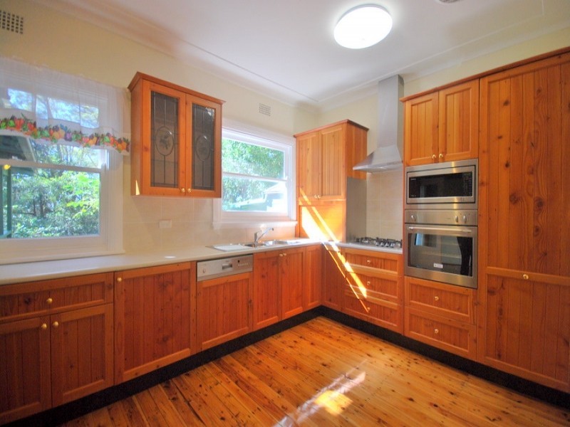 38 Matcham Road, Erina Heights NSW 2260