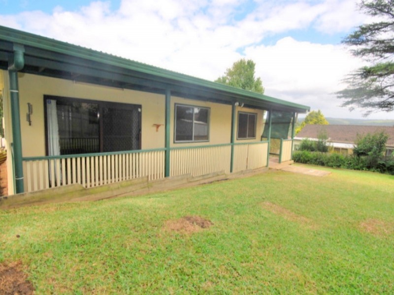 1 Opala Avenue, Wyoming NSW 2250