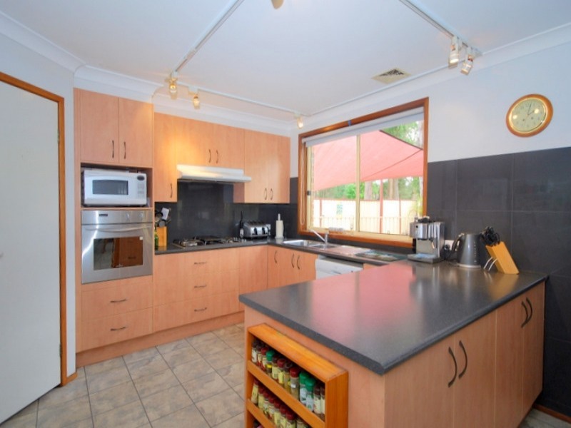 35 Coolawin Circle, Narara NSW 2250