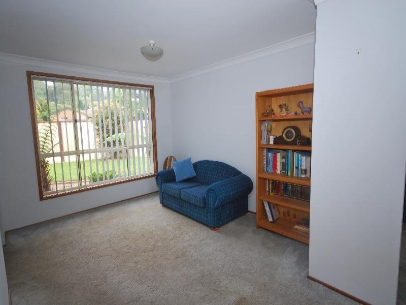 35 Coolawin Circle, Narara NSW 2250