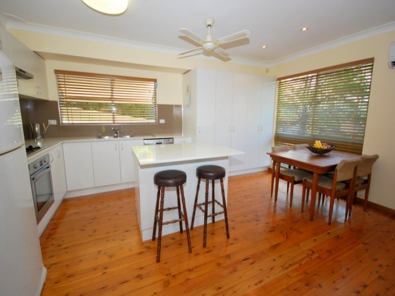 11 Eve Street, Narara NSW 2250