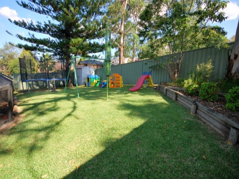 11 Eve Street, Narara NSW 2250